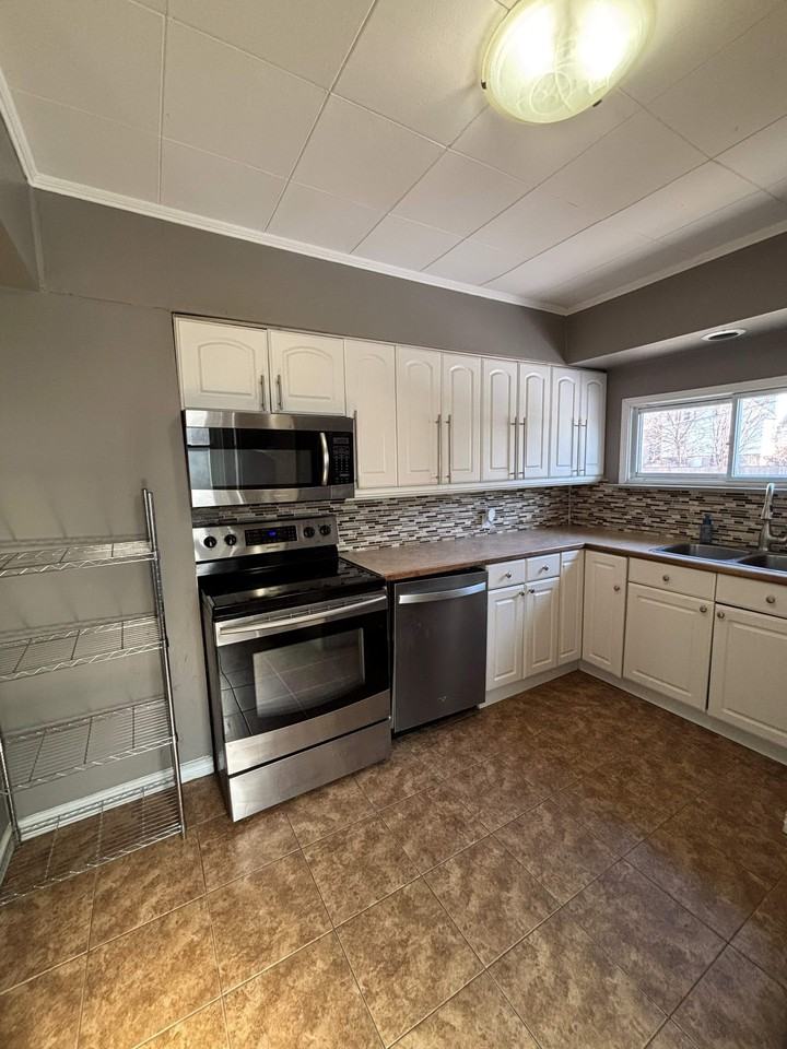 186 Water St #1 - Photo 7 of 12