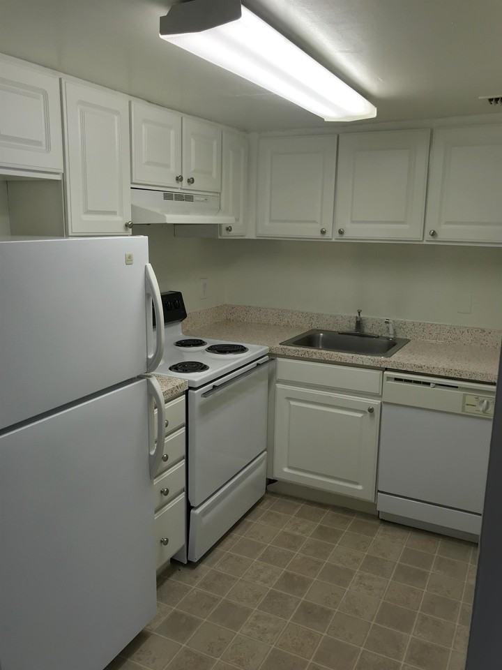 Windmill Ct #1 - Photo 3 of 8