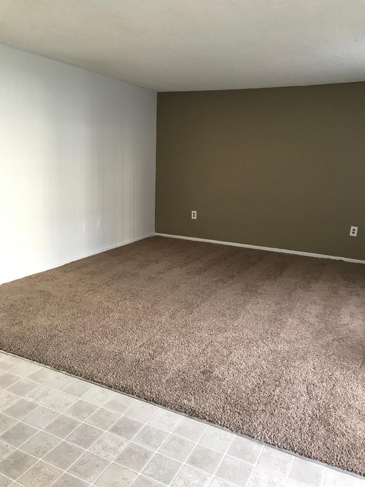 Windmill Ct #1 - Photo 4 of 8