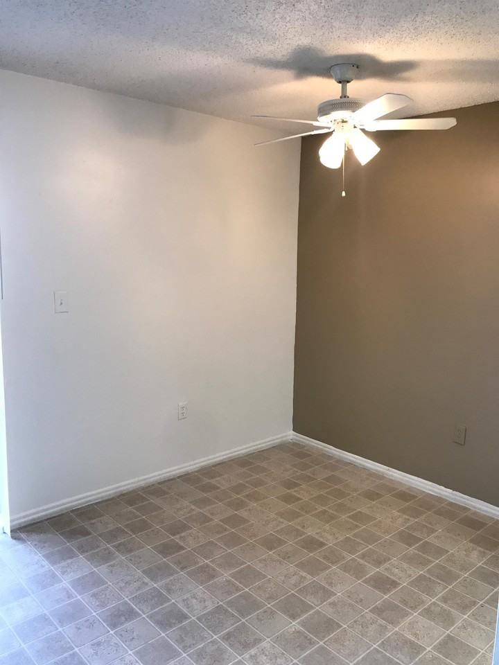 Windmill Ct #1 - Photo 5 of 8