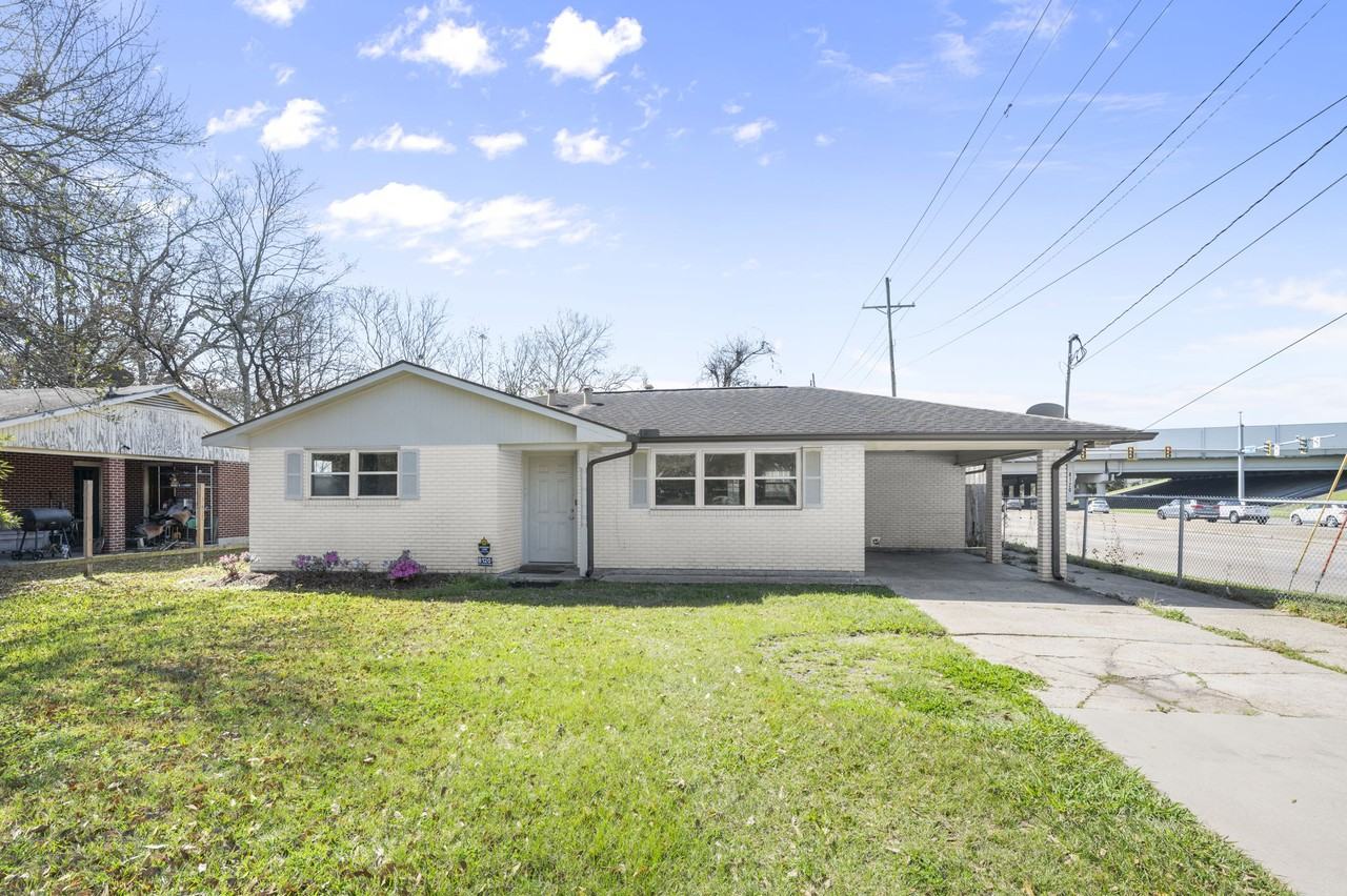 8120 N Essen Heights Ct #1 - Photo 3 of 21