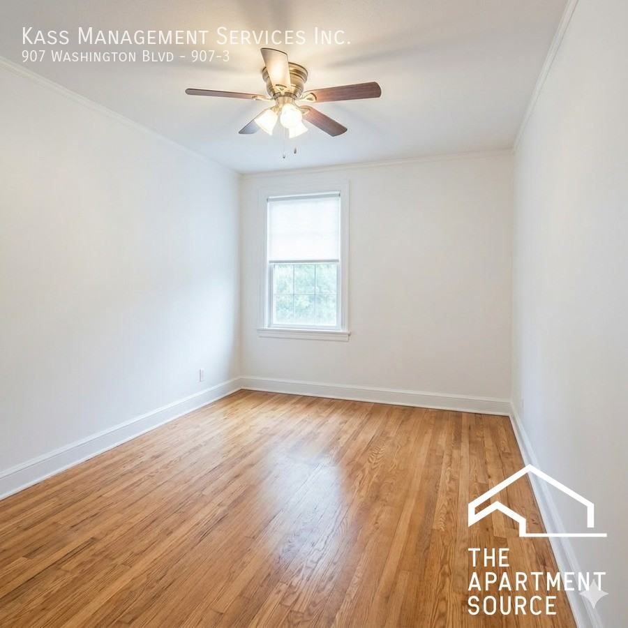 907 Washington Blvd #3 - Photo 3 of 4