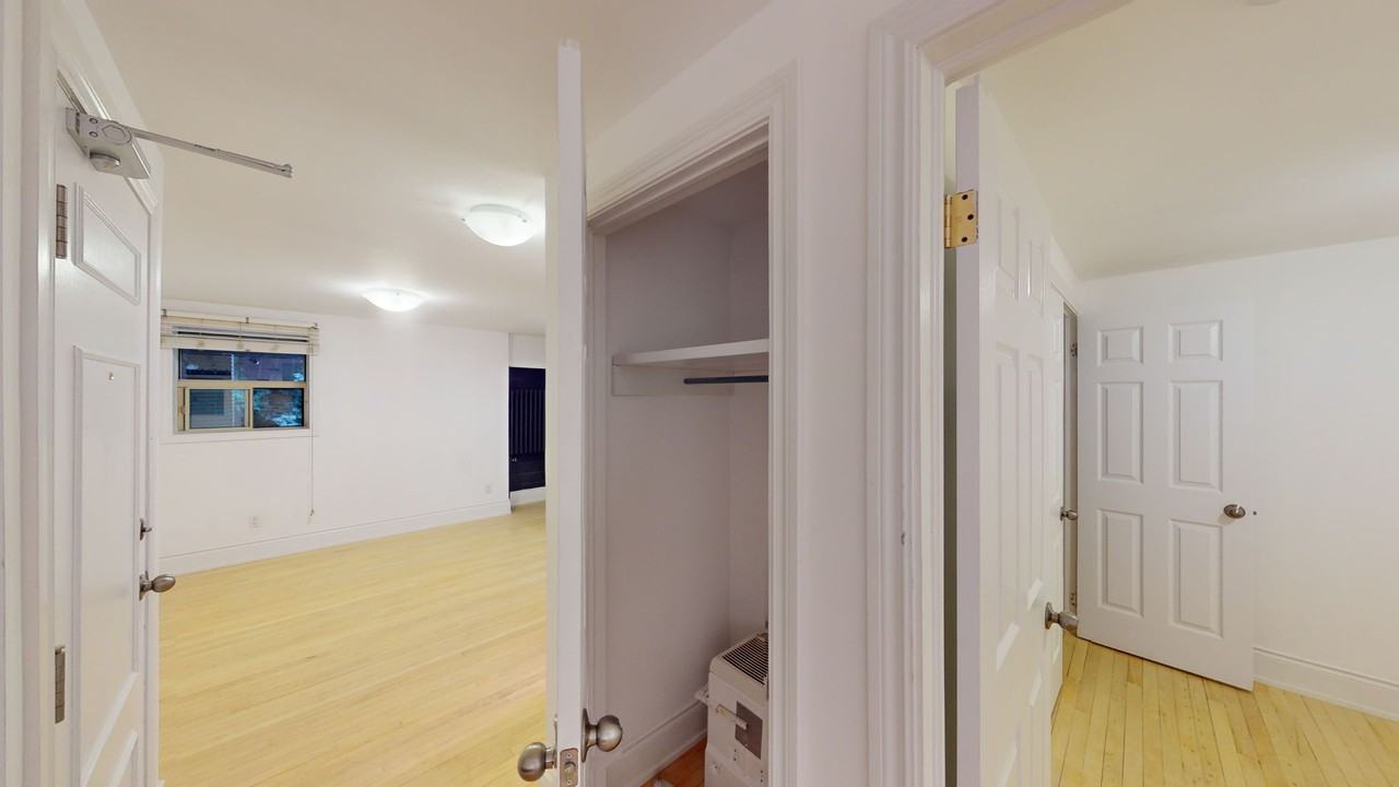 THE GERRARD FLATS - Photo 7 of 50