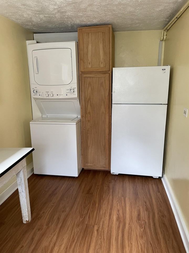 1 Valley Cir #B - Photo 5 of 10