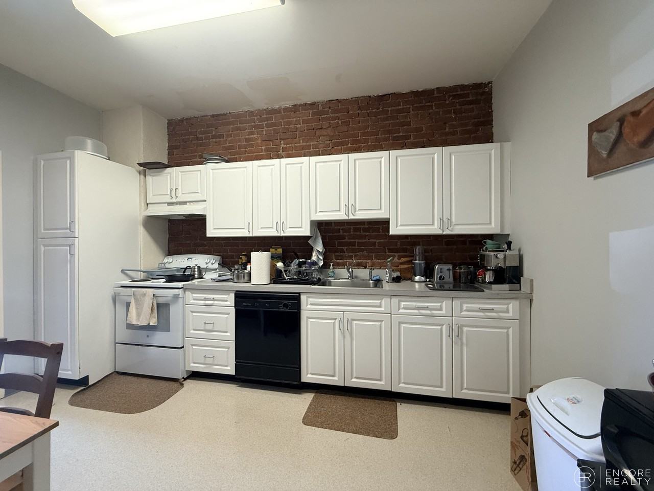 15 Stearns Rd #1