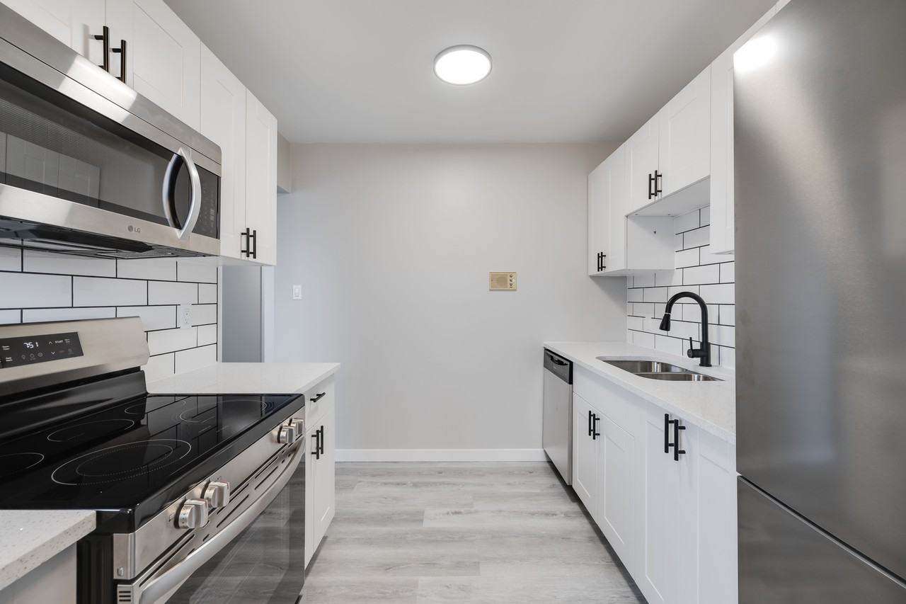 Westwood Apartments - Photo 6 of 17