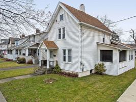 featured image of 45 Jackson St #1