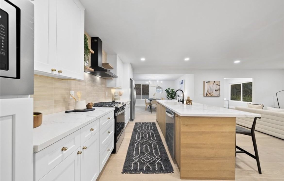 5253 Countryside Dr #1 - Photo 7 of 34