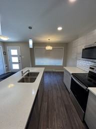 1-160 Furby Street - Photo 3 of 12