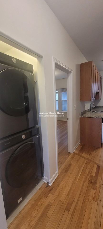 4954 N Ridgeway Ave #1 - Photo 3 of 21