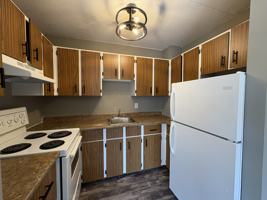 featured image of 411 Ellerdale St #409