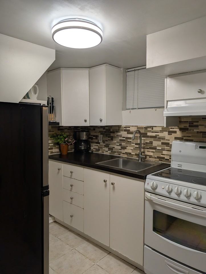 Alameda Avenue - Photo 2 of 3