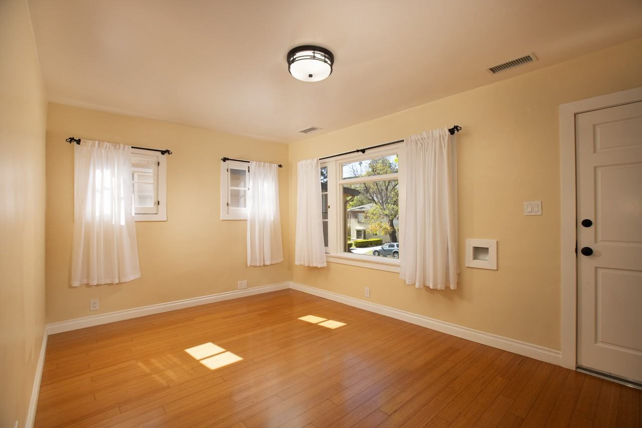 1816 Silver Lake Blvd #1818 - Photo 2 of 16