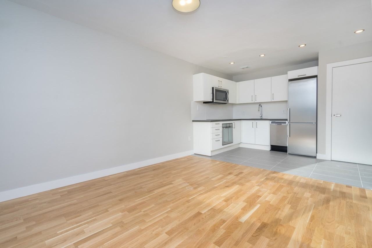 25 Eccleston Drive - Photo 5 of 50