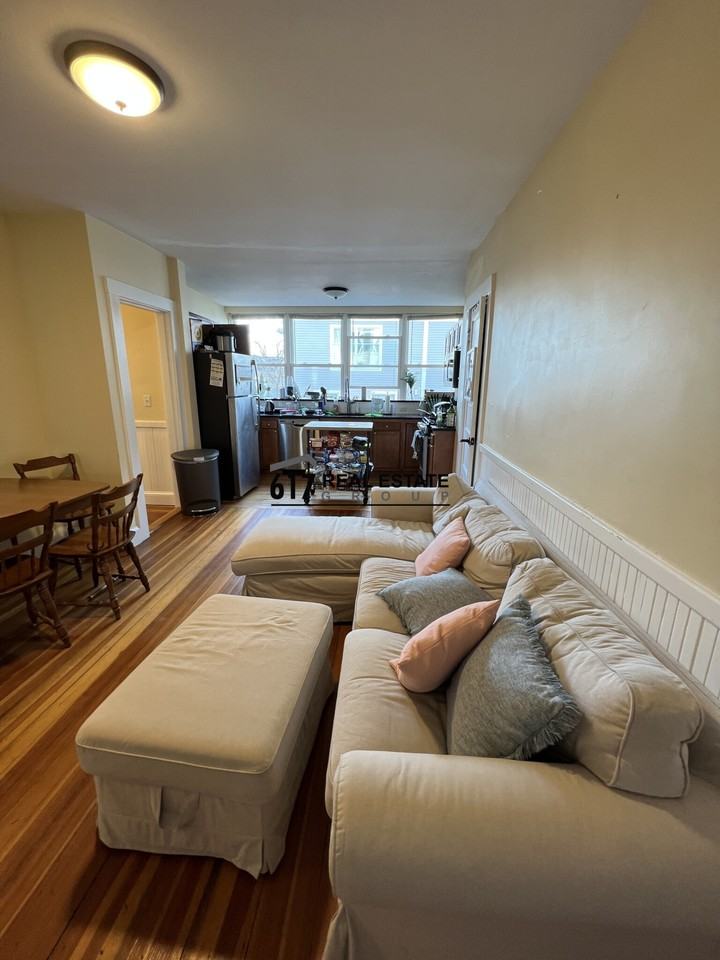332 Beacon St #2 - Photo 2 of 14