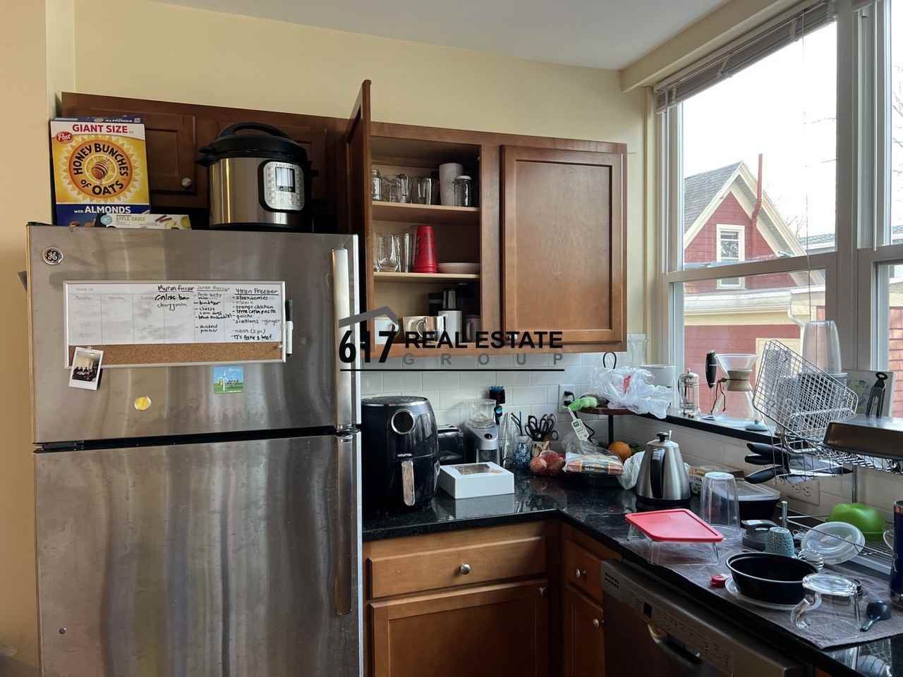 332 Beacon St #2 - Photo 5 of 14