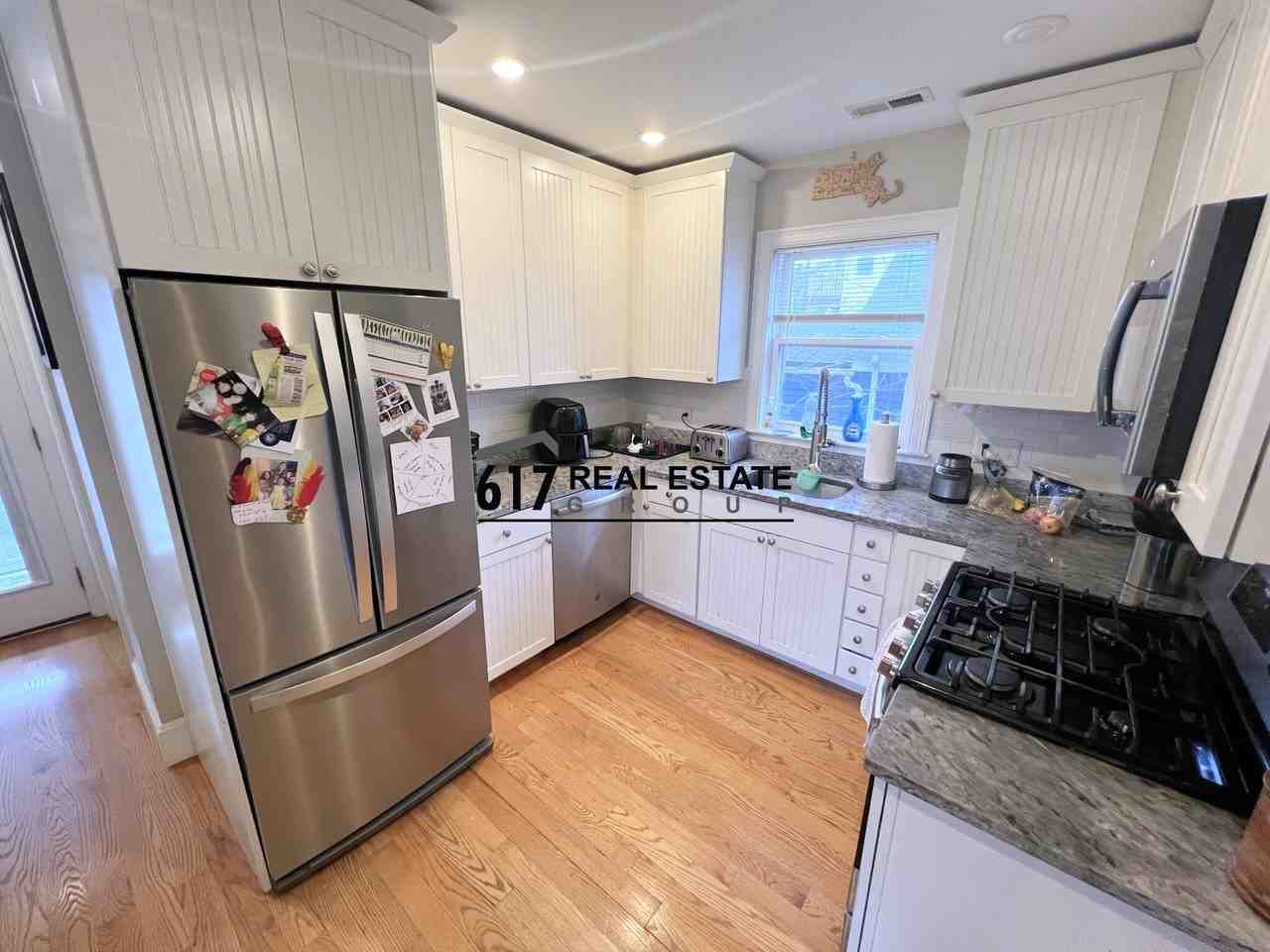 183 River St #2 - Photo 4 of 44