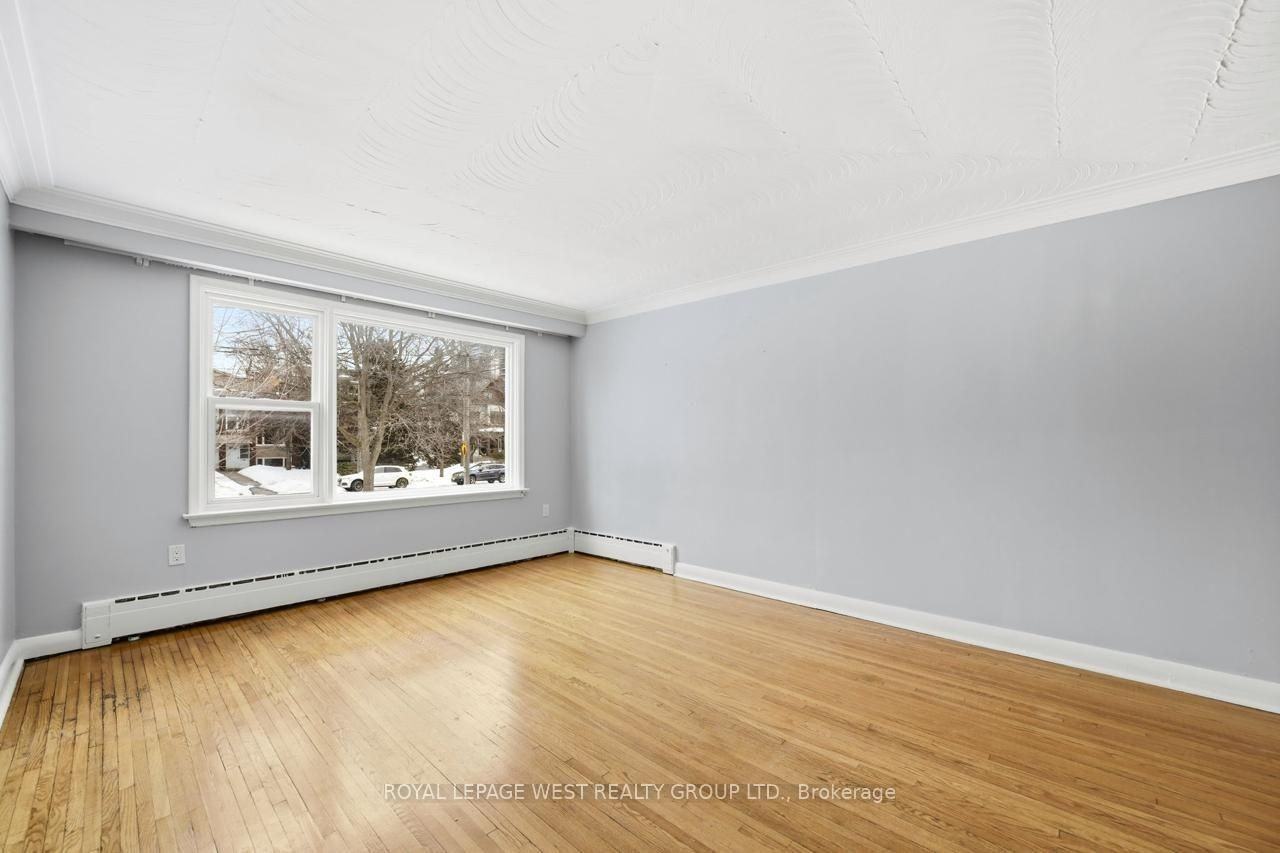 132 High Park Avenue #Main - Photo 4 of 9