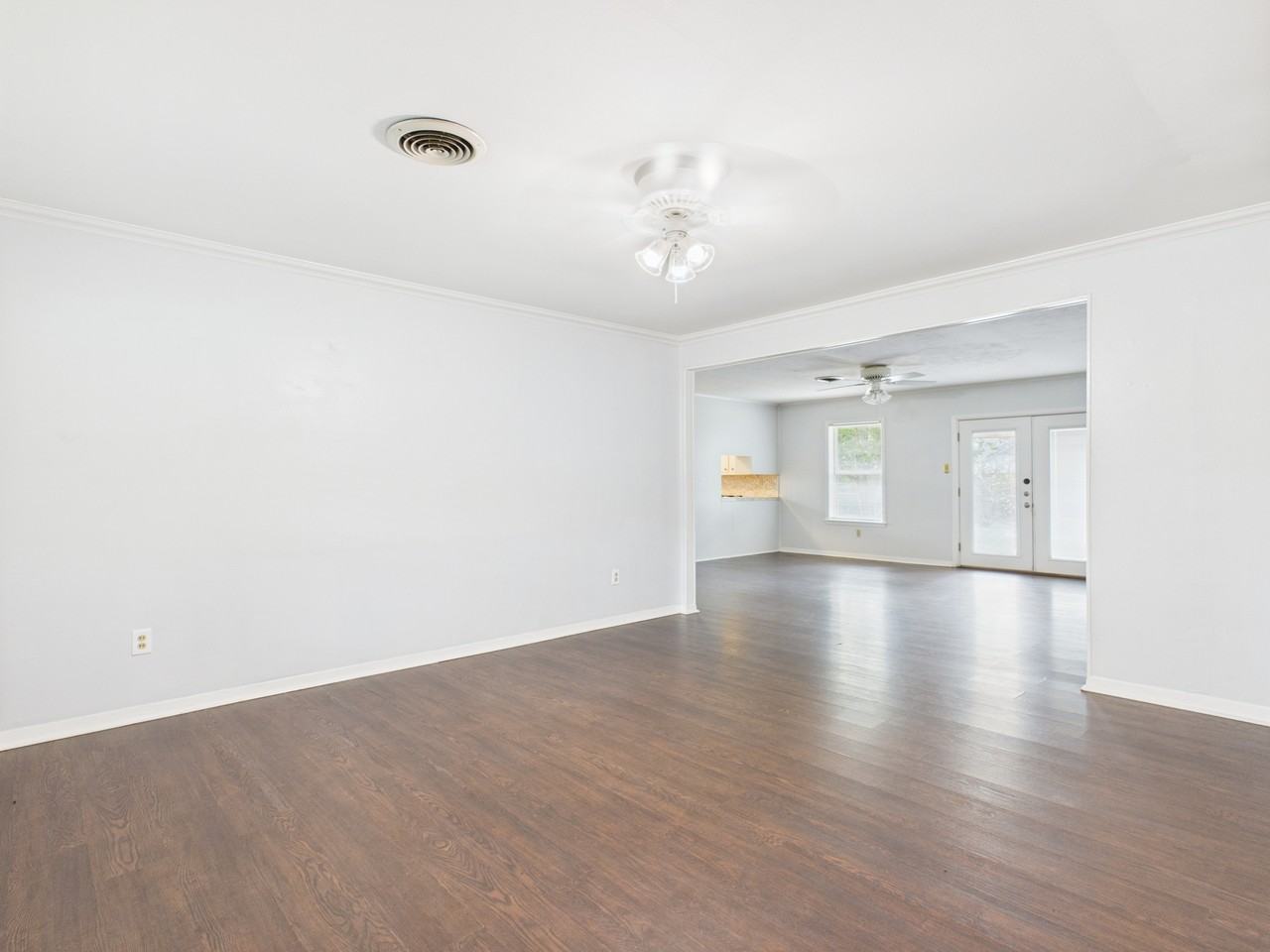 1402 Village Dr #1 - Photo 5 of 36