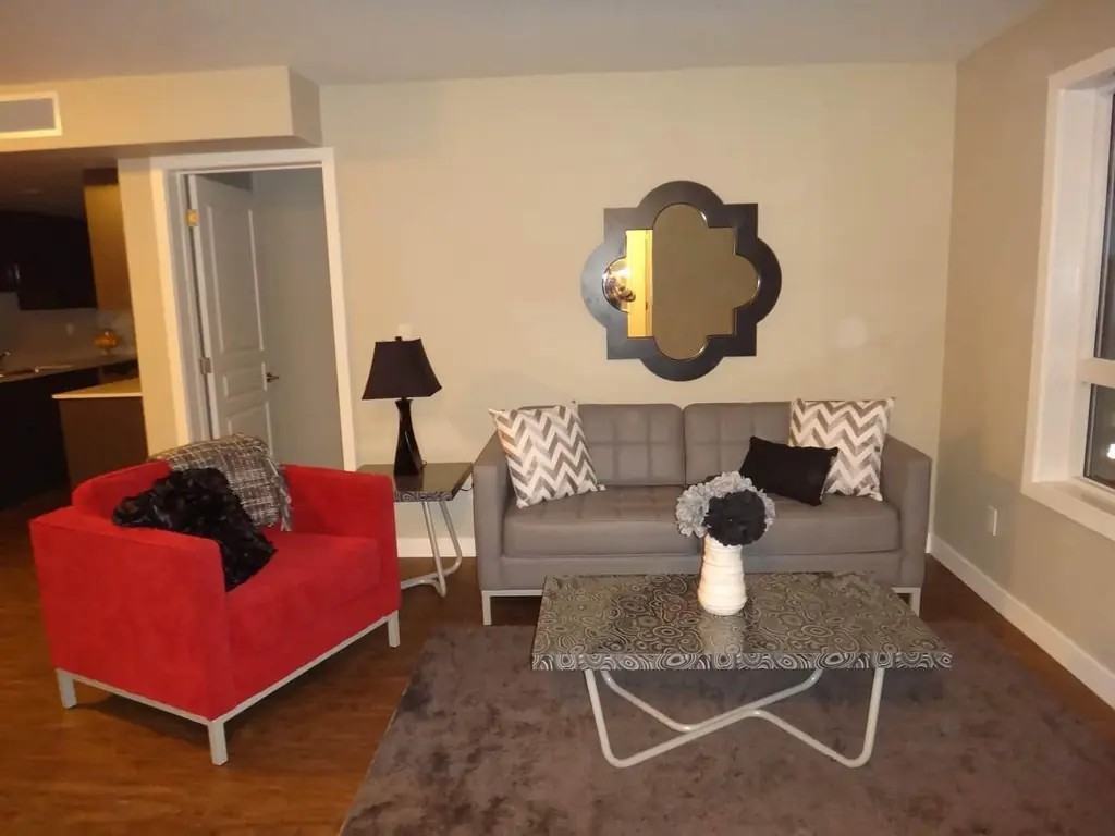 Liberty Park Townhomes & Carriage Homes - Photo 5 of 33