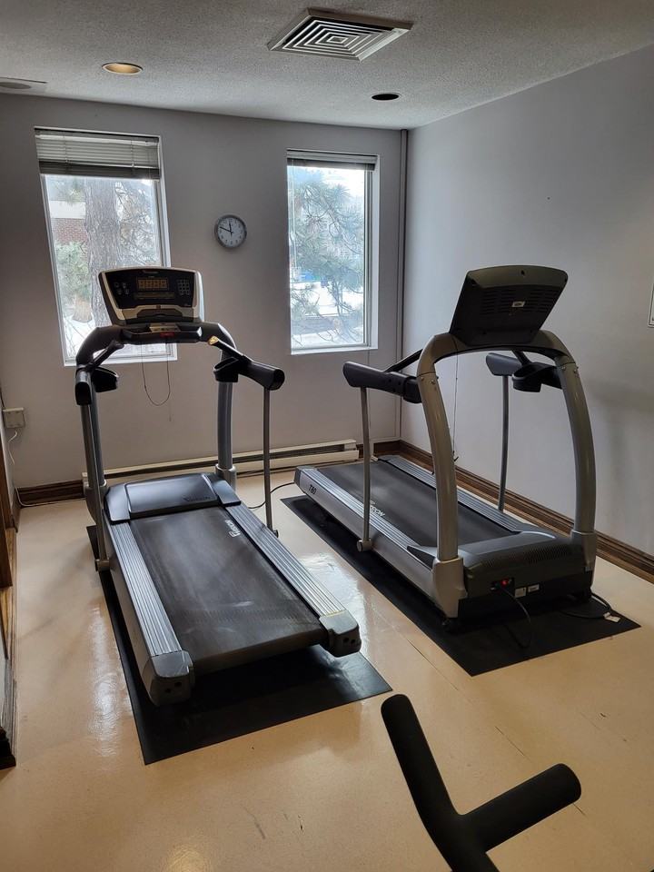 530 Laurier Avenue West - Photo 7 of 27