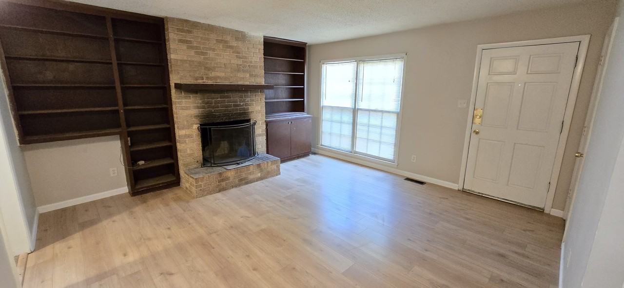 2719 Clayton Dr Nw #B - Photo 5 of 18