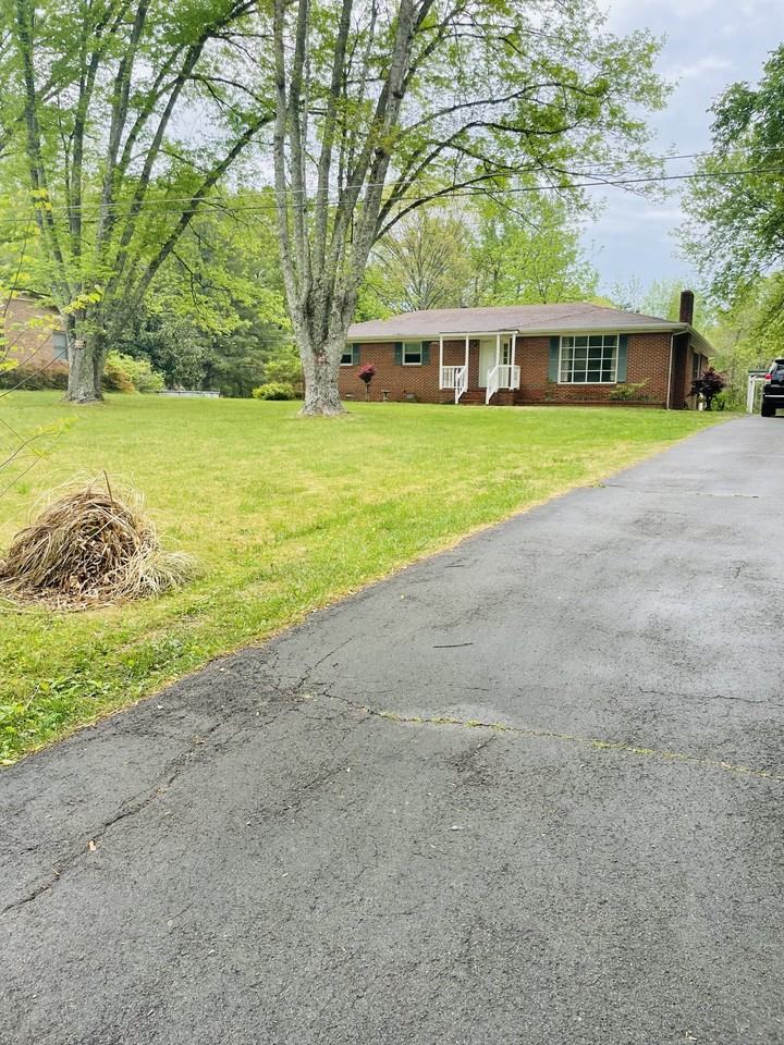379 Emmett Stone Ln #379 - Photo 2 of 18