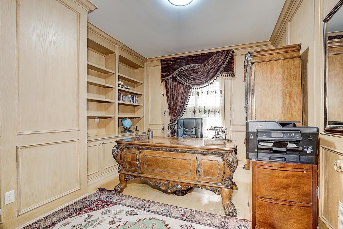 286 Hillcrest Avenue - Photo 7 of 50