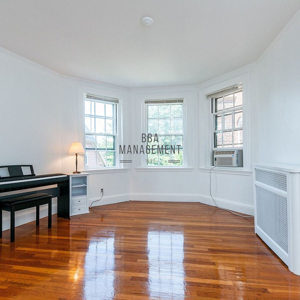 32 Shepard St #33 - Photo 5 of 18