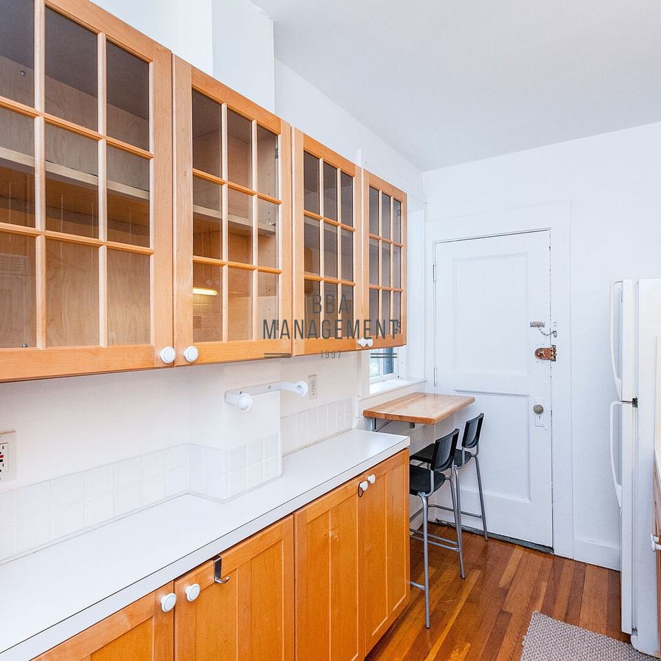 32 Shepard St #33 - Photo 7 of 18