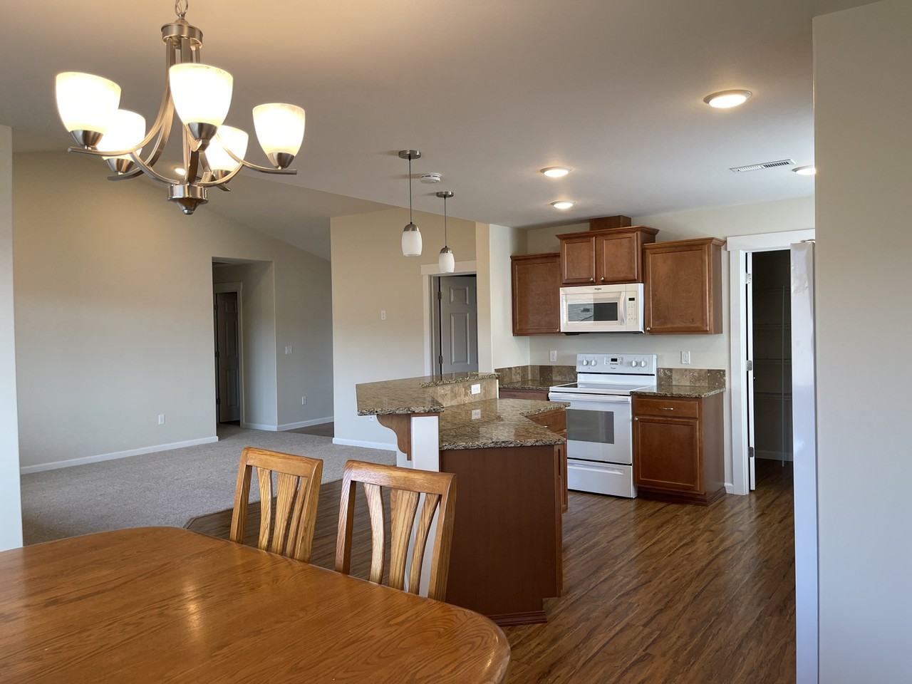 608 Havenwood Dr #1 - Photo 7 of 22