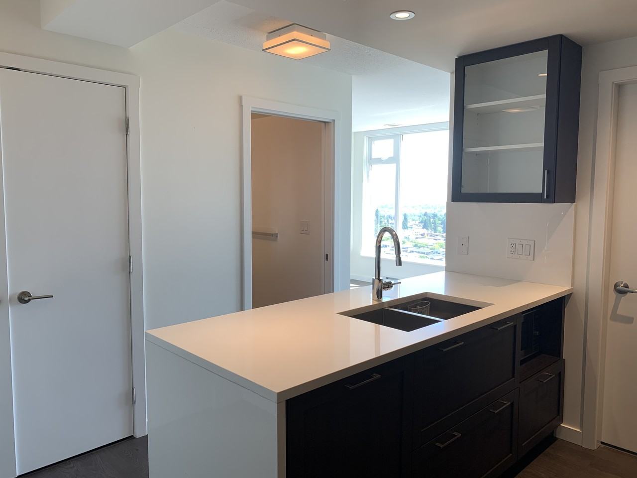 2304-5515 Boundary RoadWall Centre Central Park #2304 - Photo 2 of 11
