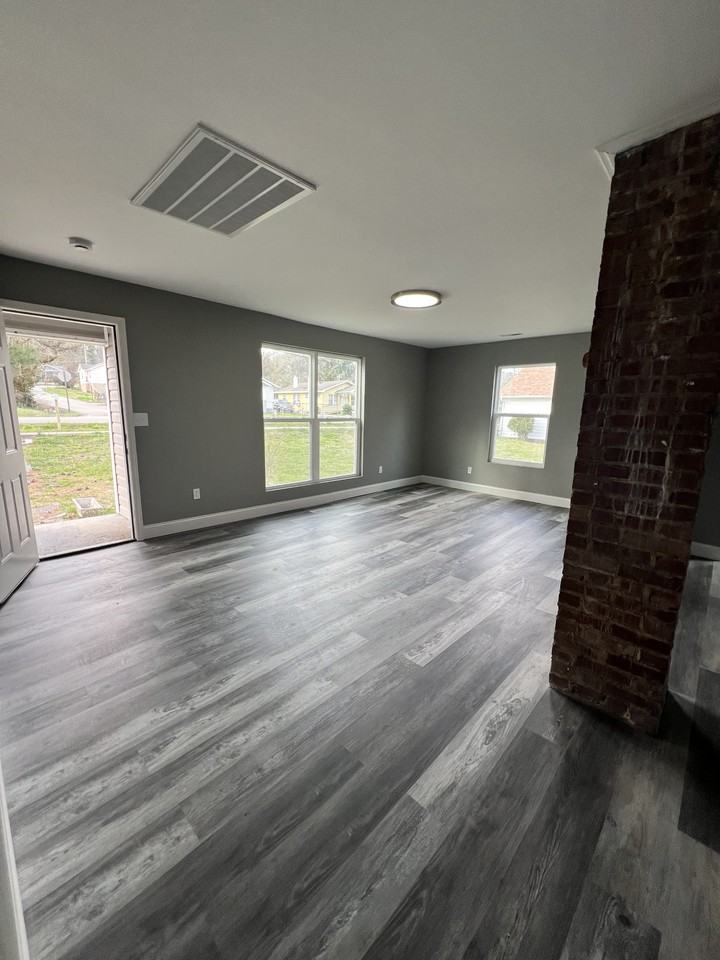 1100 Tunnel Blvd #1 - Photo 3 of 15