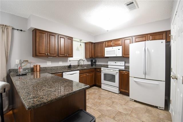 2701 Chenier St #1 - Photo 5 of 10