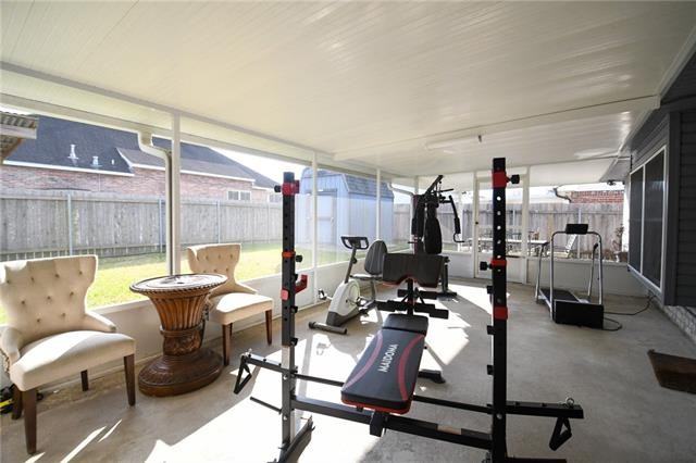 2701 Chenier St #1 - Photo 7 of 10