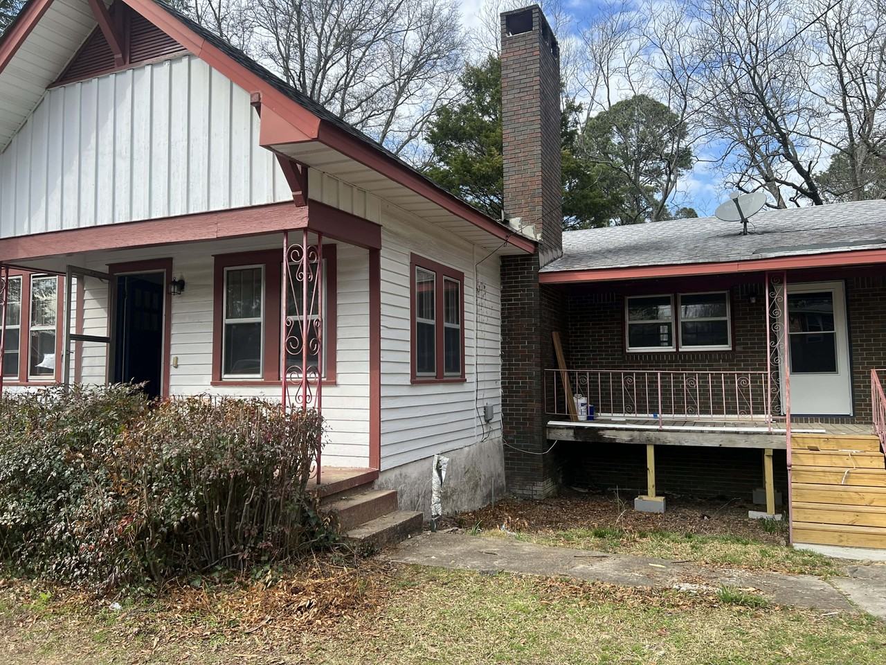 1403 Goehler Rd Se #1 - Photo 2 of 12