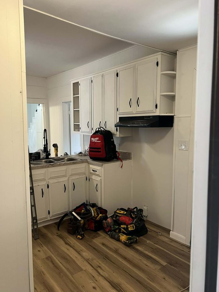 1403 Goehler Rd Se #1 - Photo 5 of 12