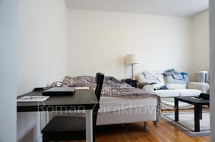 110 Warren St #23C - Photo 1 of 1