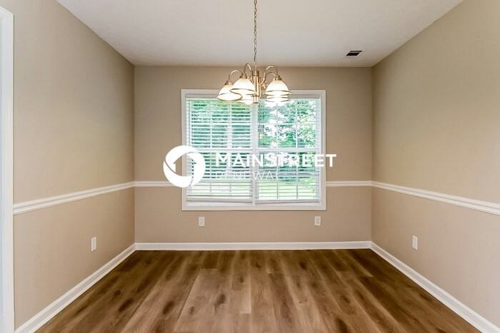 20 Haywood Ct - Photo 4 of 17