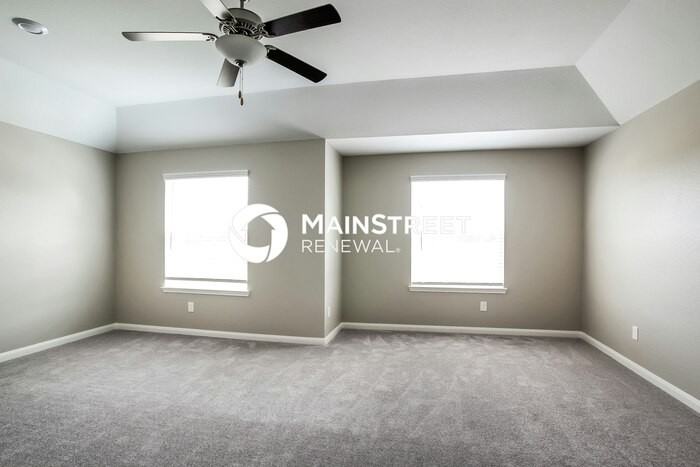 25189 Dickens Dr - Photo 7 of 17