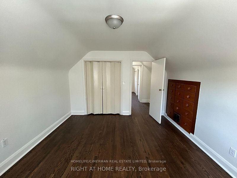 50 Moore Park Avenue - Photo 3 of 20