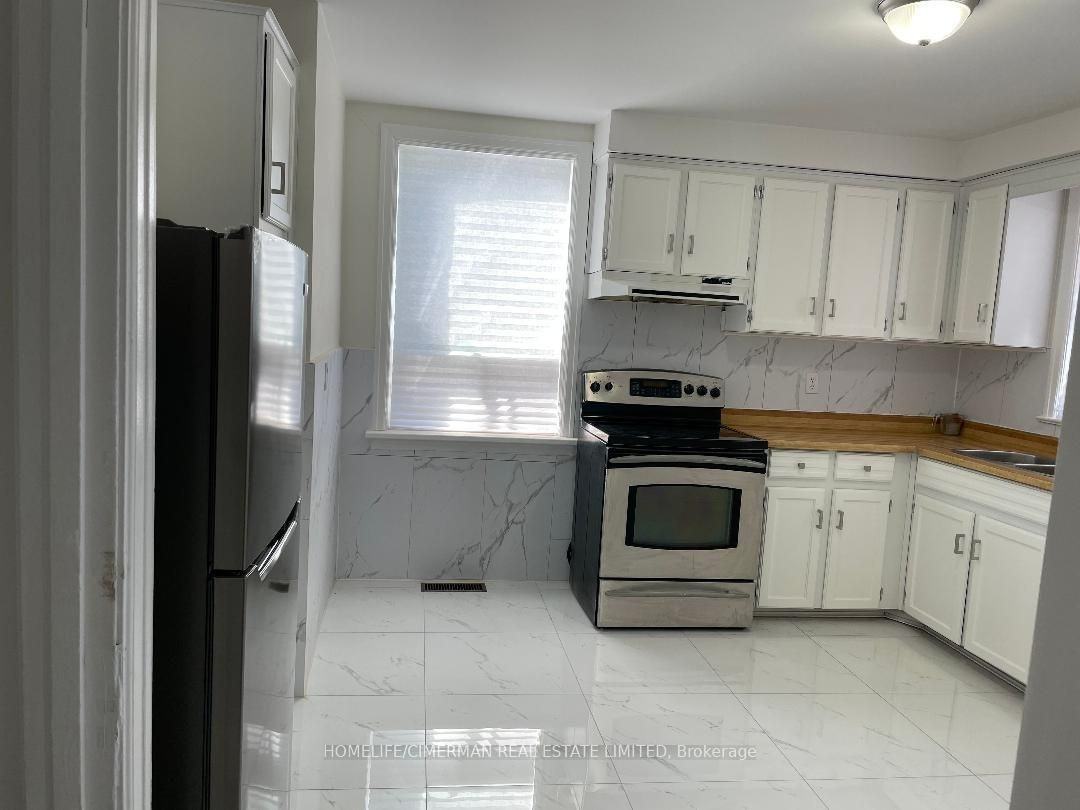 50 Moore Park Avenue - Photo 4 of 20