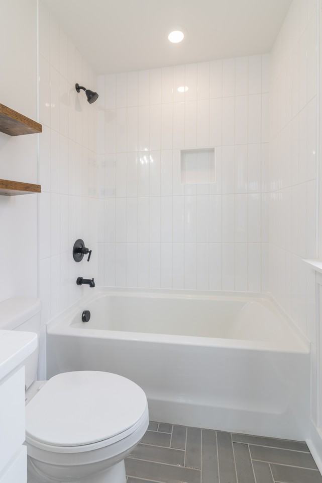 2617 Dr Carver Rd #1 - Photo 4 of 36