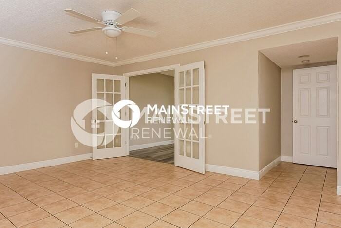 2727 Mystic Cove Dr - Photo 5 of 17