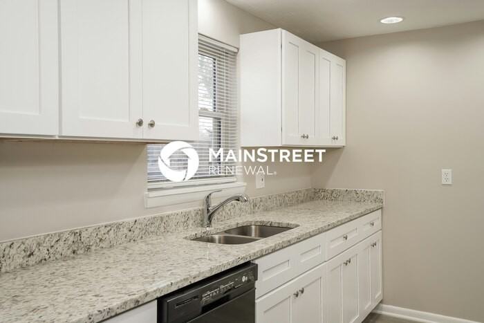 970 Dostie Cir - Photo 7 of 16