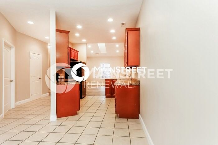 7010 Echo Hill Way - Photo 7 of 17