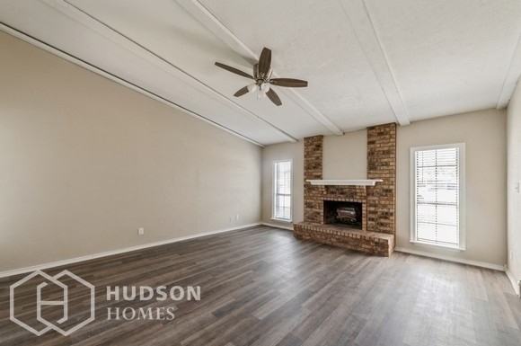 8609 Kensington Dr - Photo 3 of 30