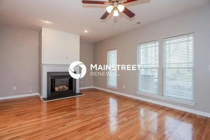 8923 Washam Potts Rd - Photo 5 of 17