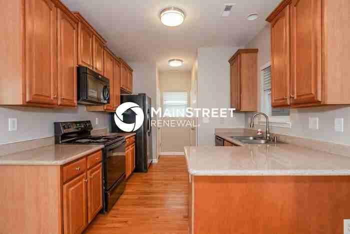 8923 Washam Potts Rd - Photo 7 of 17