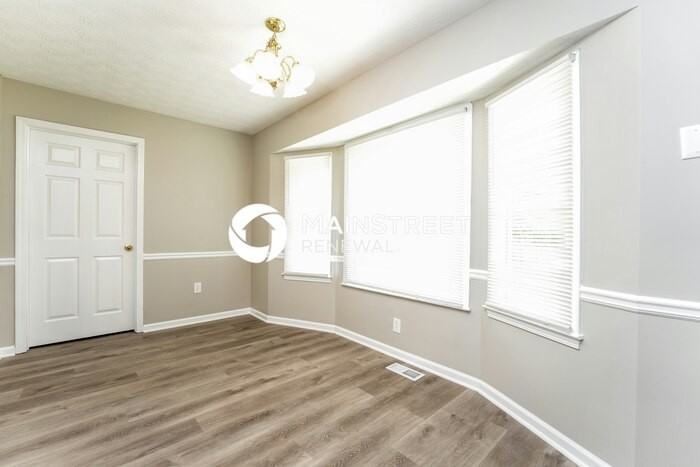 110 Millcrest Dr - Photo 4 of 15